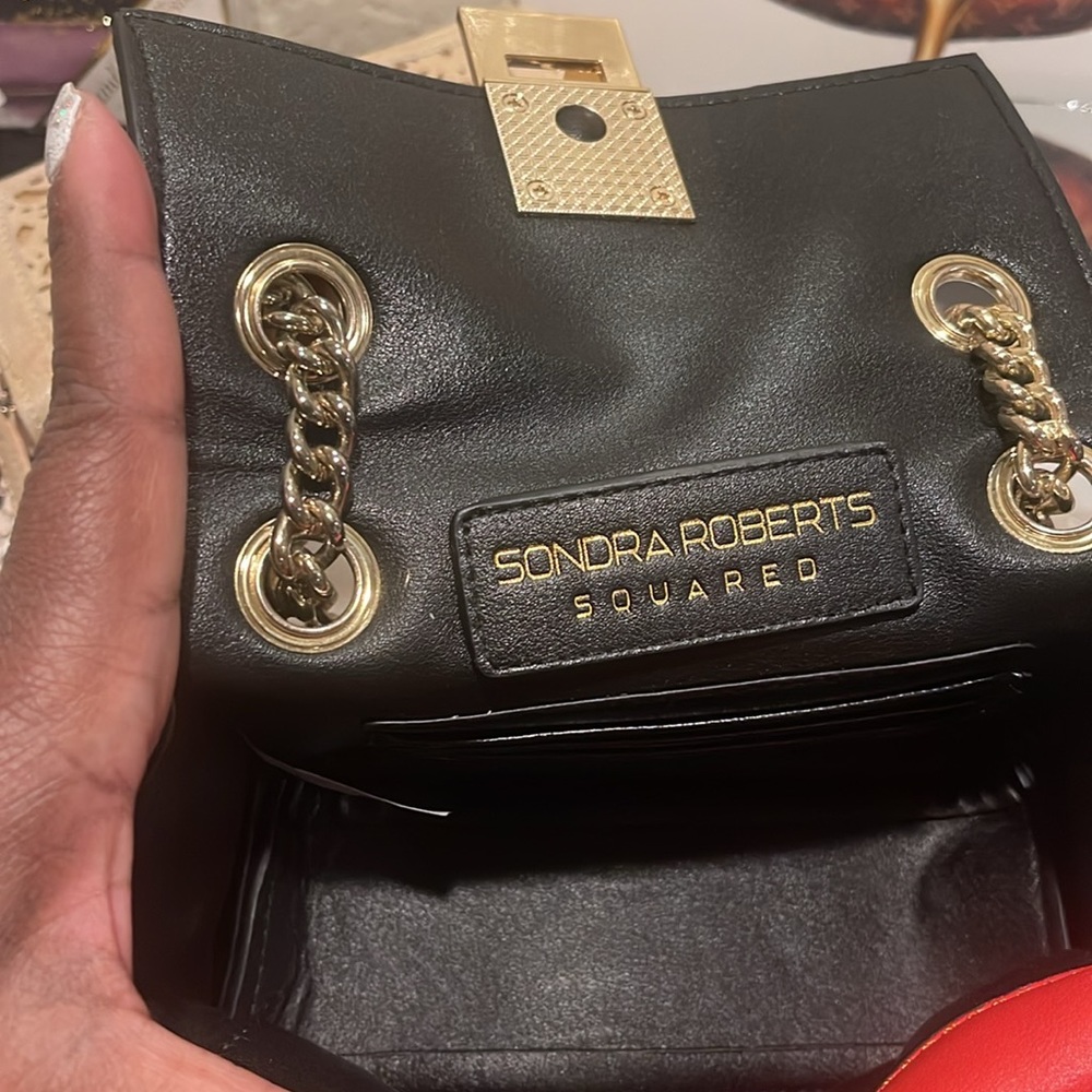 NWT NWOT EUC FASHION BAGS PICK 1 BAG or WALLET $25 per bag/clutch per wallet. - Picture 15 of 17